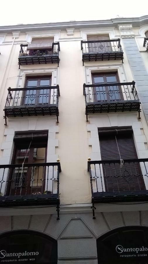 Apartament La Casa Junto A La Catedral Grenada Zewnętrze zdjęcie