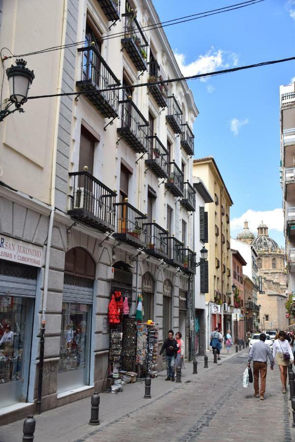 Apartament La Casa Junto A La Catedral Grenada Zewnętrze zdjęcie